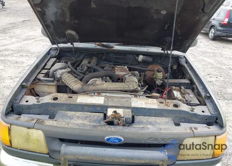 1993 Ford Ranger из США, поврежденный, VIN 1FTCR11U4PTA24272